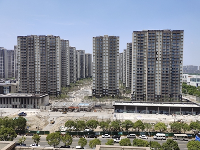 低迷的樓市，火爆的豪宅，分化的原因引人深思